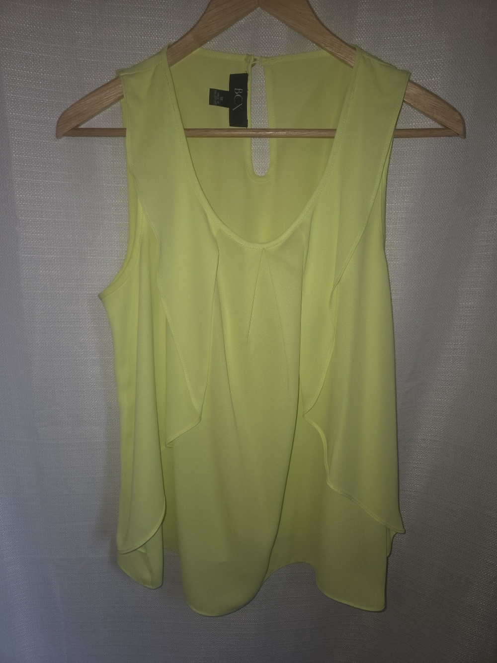 Women's Size Medium BCX Bright Ruffle Sleeveless Top